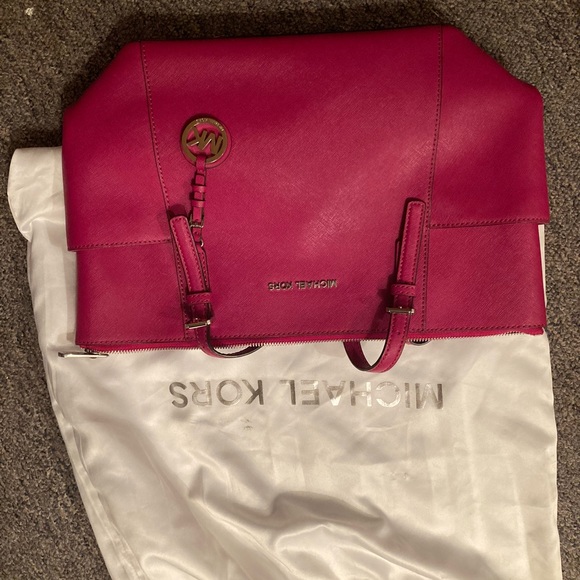 Mk bags some bran never been worn - Picture 3 of 11